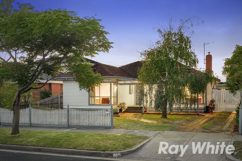 16 Parsons Street, Mordialloc VIC 3195