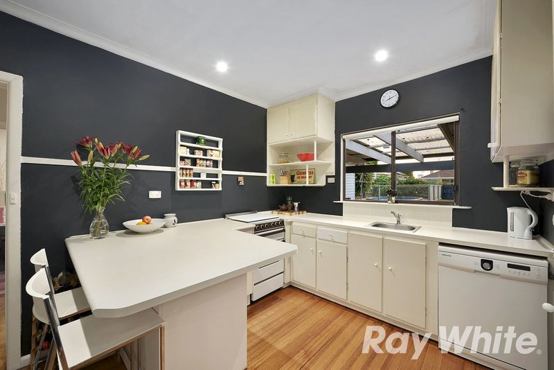 Photo - 16 Parsons Street, Mordialloc VIC 3195 - Image 3