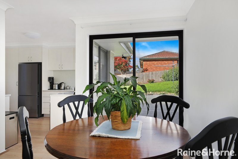 Photo - 16 Paul Crescent, Moss Vale NSW 2577 - Image 6