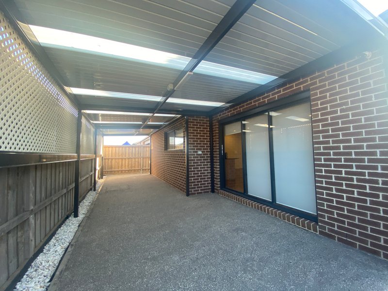 Photo - 16 Peckham Avenue, Wollert VIC 3750 - Image 12