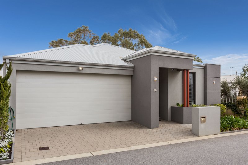 16 Pecorino Lane, Spearwood WA 6163