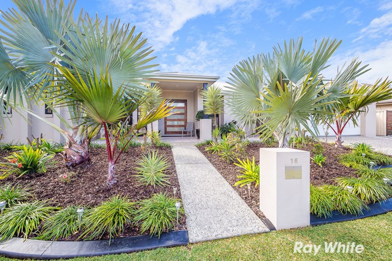 16 Pectoral Place, Banksia Beach QLD 4507