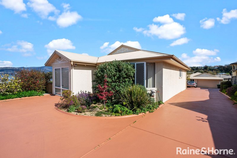 Photo - 1/6 Pembroke Place, Bellerive TAS 7018 - Image 2