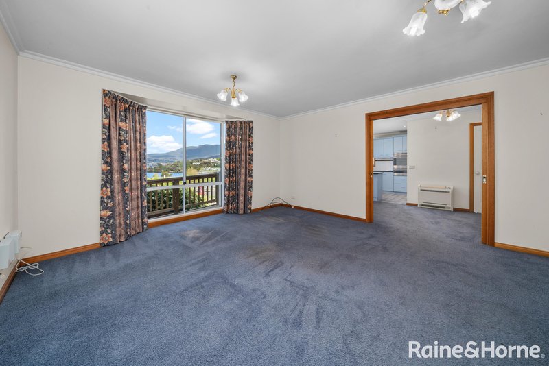 Photo - 1/6 Pembroke Place, Bellerive TAS 7018 - Image 6