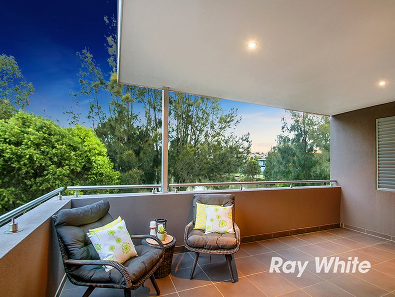 Photo - 16 Peninsula Way, Baulkham Hills NSW 2153 - Image 6