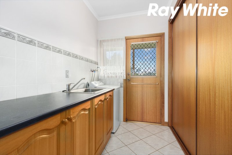 Photo - 16 Pepperell Drive, Drouin VIC 3818 - Image 15