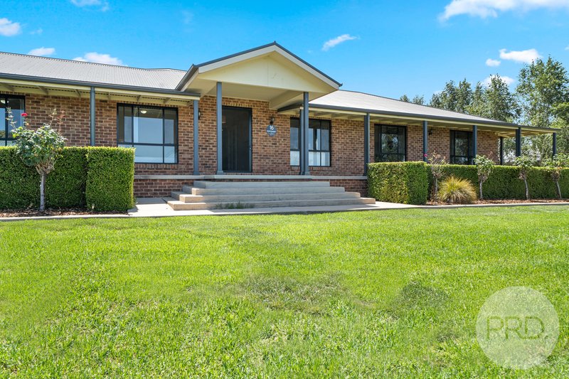 Photo - 16 Peppermint Drive, Springvale NSW 2650 - Image 2