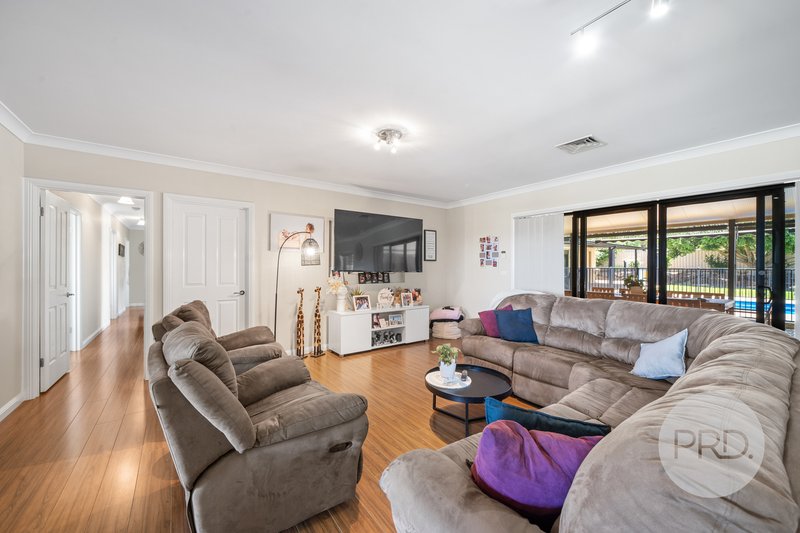 Photo - 16 Peppermint Drive, Springvale NSW 2650 - Image 8