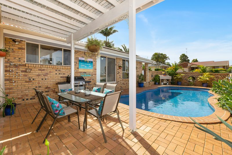 Photo - 16 Peppermint Place, Banora Point NSW 2486 - Image 25