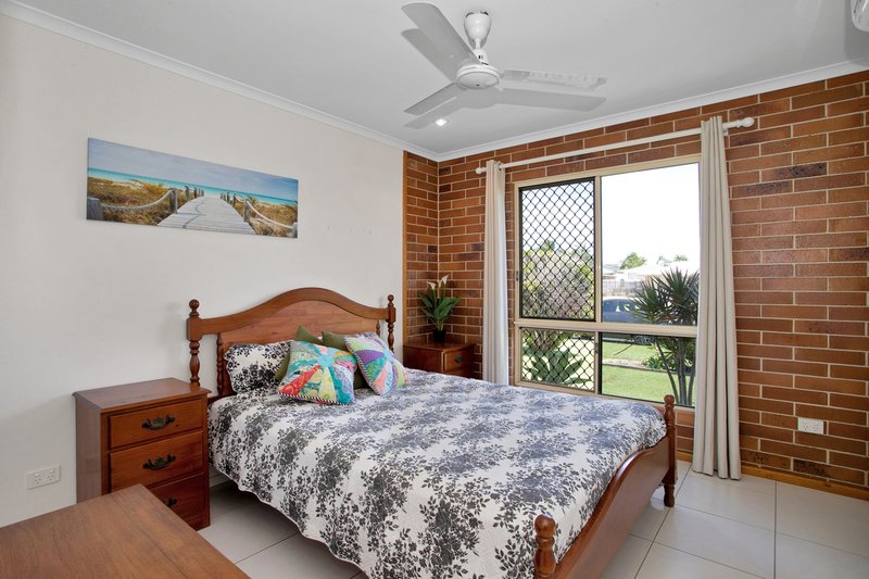 Photo - 16 Perch Court, Andergrove QLD 4740 - Image 9