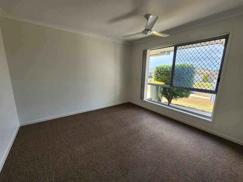 Photo - 16 Peregrine Drive, Lowood QLD 4311 - Image 7