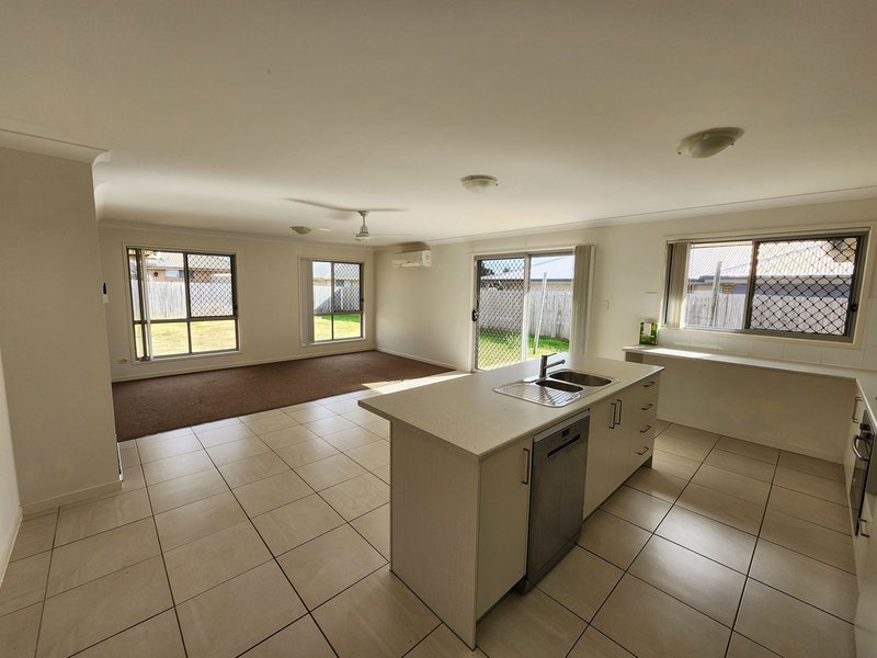 Photo - 16 Peregrine Drive, Lowood QLD 4311 - Image 12