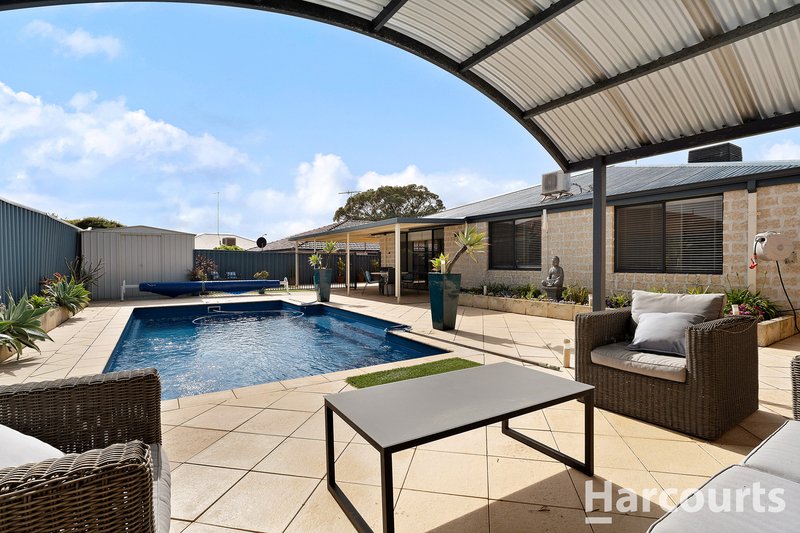 Photo - 16 Peron Place, San Remo WA 6210 - Image 3