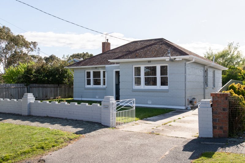 16 Pershing Street, Mowbray TAS 7248