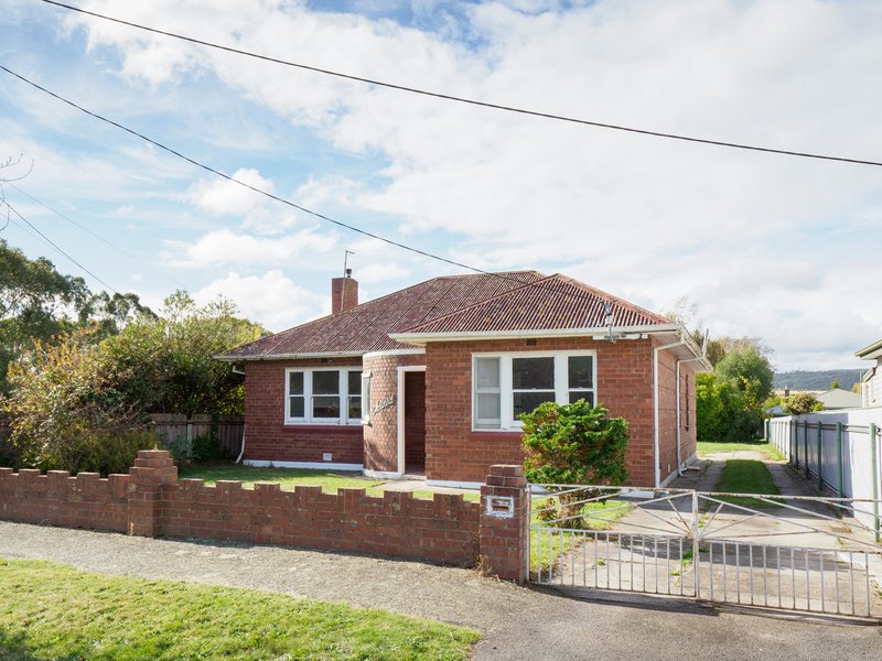 16 Pershing Street, Mowbray TAS 7248