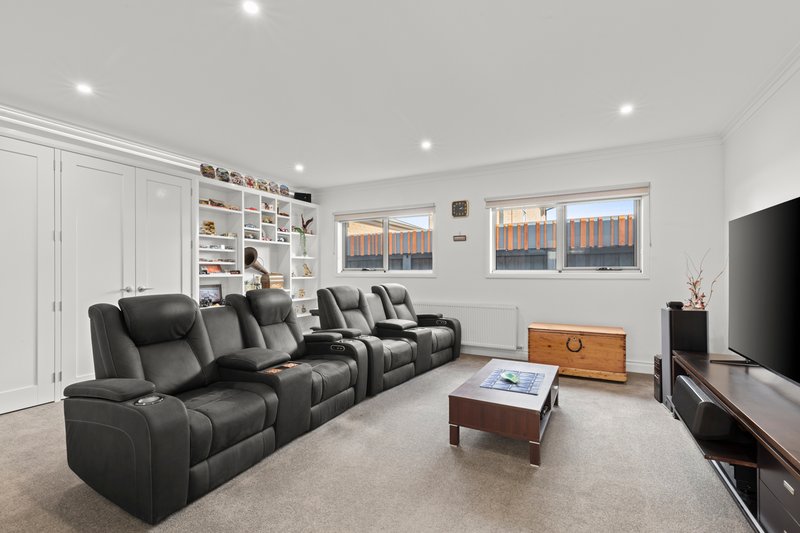 Photo - 16 Petkell Parade, Grovedale VIC 3216 - Image 9