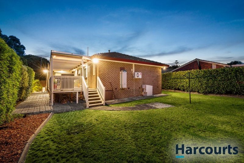 Photo - 16 Piccadilly Avenue, Wantirna South VIC 3152 - Image 11