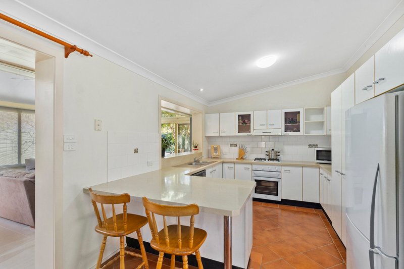 Photo - 16 Pineridge Close, Lisarow NSW 2250 - Image 2