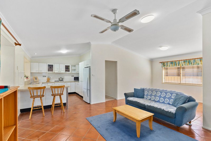 Photo - 16 Pineridge Close, Lisarow NSW 2250 - Image 3
