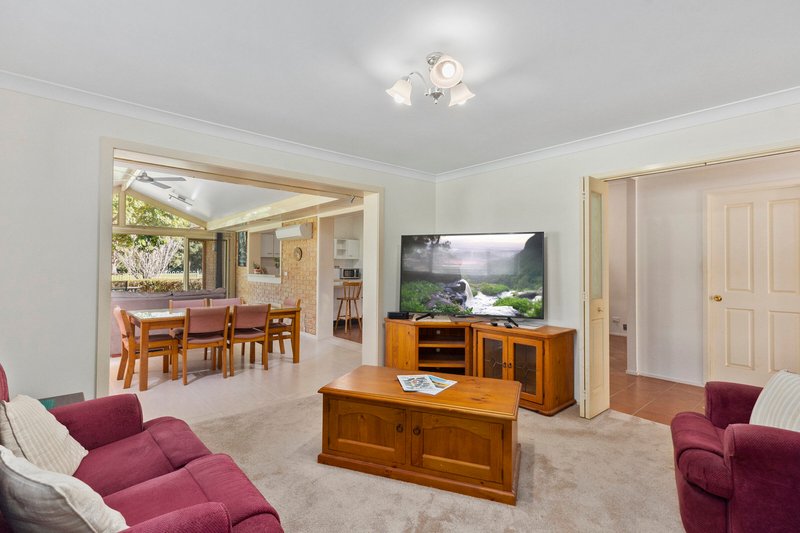 Photo - 16 Pineridge Close, Lisarow NSW 2250 - Image 5