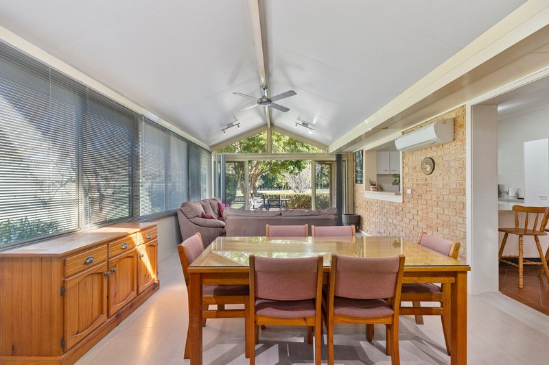 Photo - 16 Pineridge Close, Lisarow NSW 2250 - Image 6