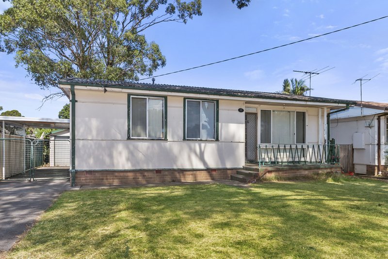 16 Pinnacle Street, Sadleir NSW 2168