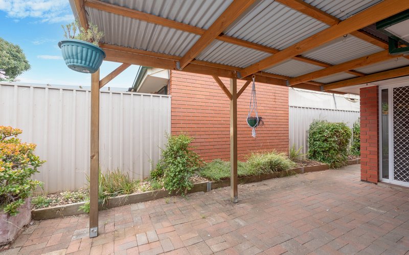 Photo - 16 Pitcairn Circuit, Seaford Rise SA 5169 - Image 13