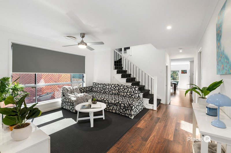 Photo - 16 Prince Street, Cannon Hill QLD 4170 - Image 10