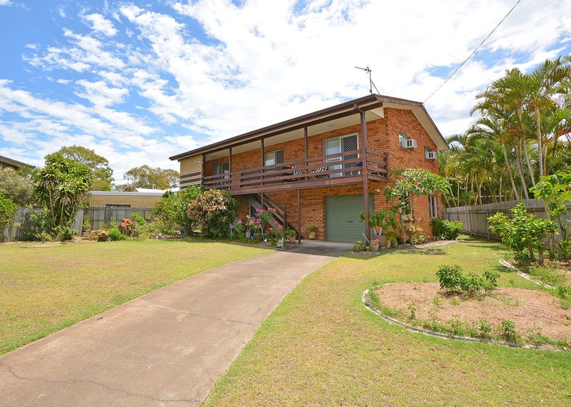 16 Prince Street, Urangan QLD 4655