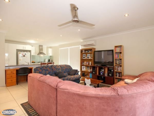 Photo - 16 Pumello Court, Bellmere QLD 4510 - Image 3