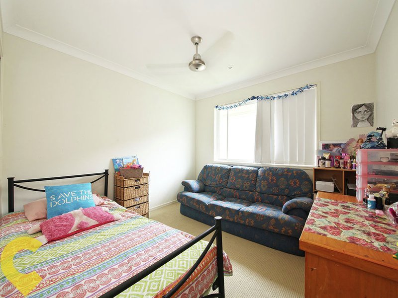 Photo - 16 Pumello Court, Bellmere QLD 4510 - Image 8