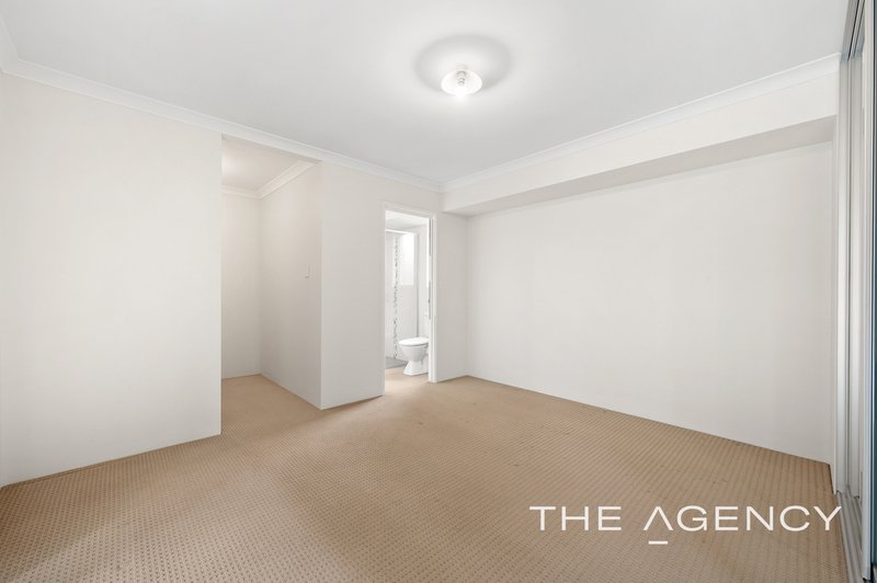 Photo - 16 Pumice Road, Treeby WA 6164 - Image 14