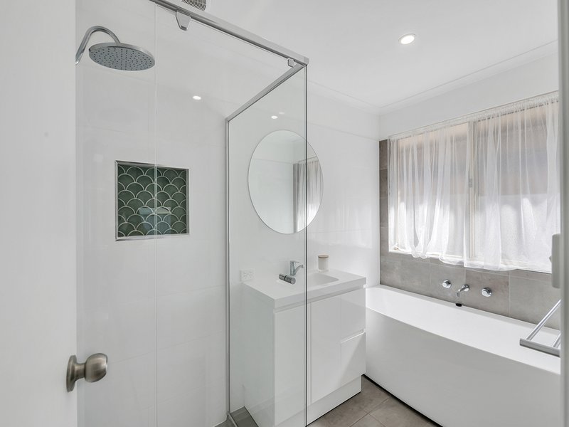 Photo - 16 Quartz Place, Sheidow Park SA 5158 - Image 14