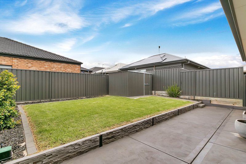 Photo - 16 Queensberry Way, Blakeview SA 5114 - Image 15