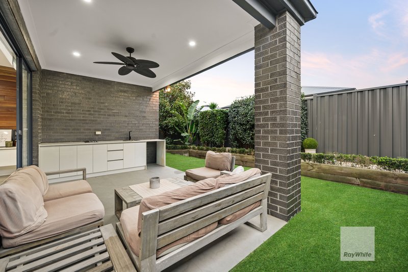 Photo - 16 Rappel Street, Greenvale VIC 3059 - Image 19
