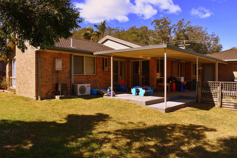 Photo - 16 Red Cedar Close, Ourimbah NSW 2258 - Image 7