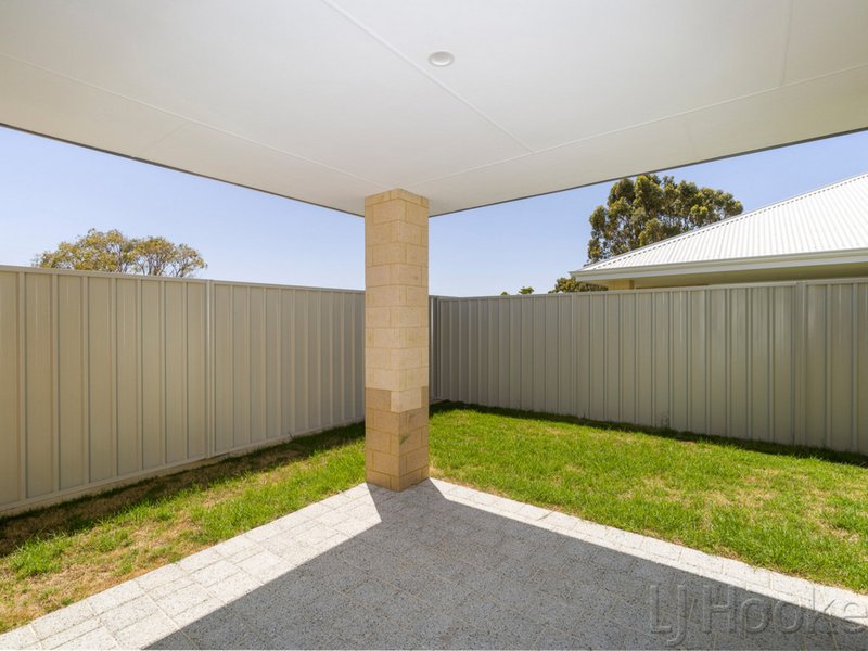 Photo - 16 Relaxation Loop, Yanchep WA 6035 - Image 4