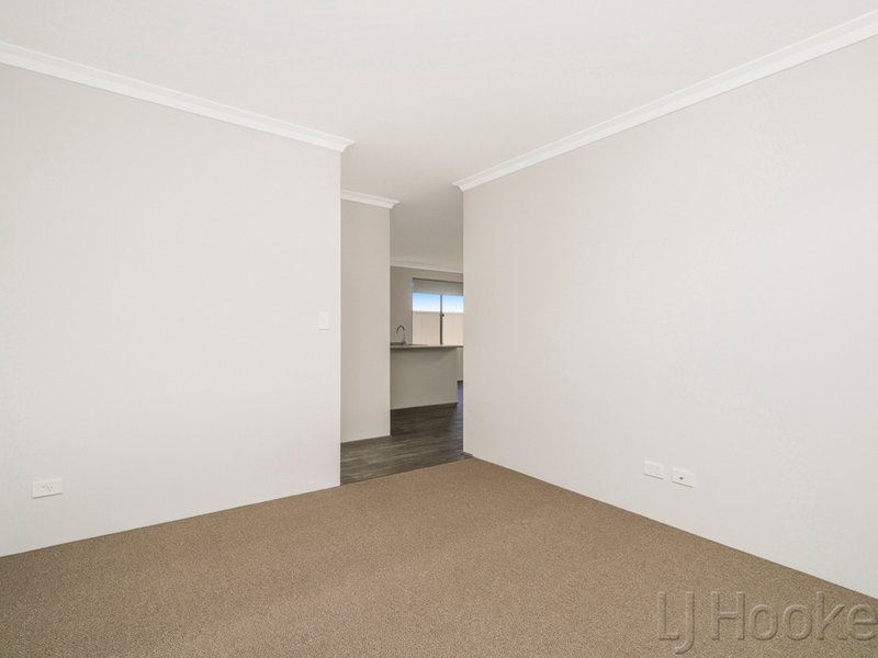 Photo - 16 Relaxation Loop, Yanchep WA 6035 - Image 14