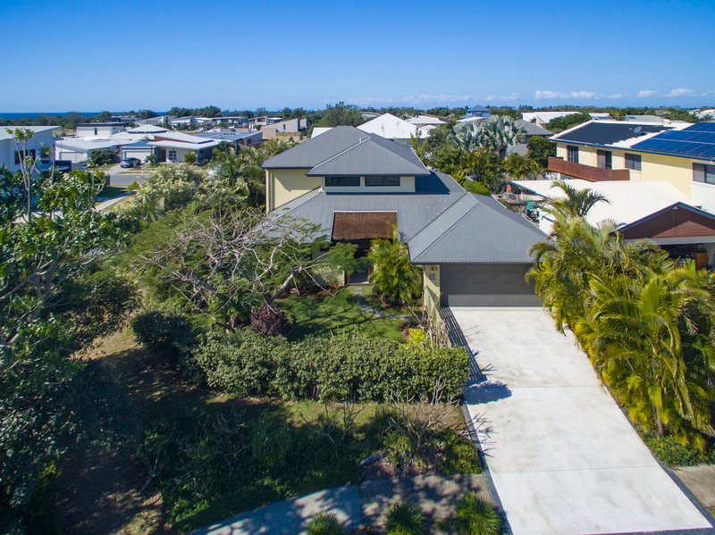 Photo - 16 Riberry Drive, Casuarina NSW 2487 - Image 5