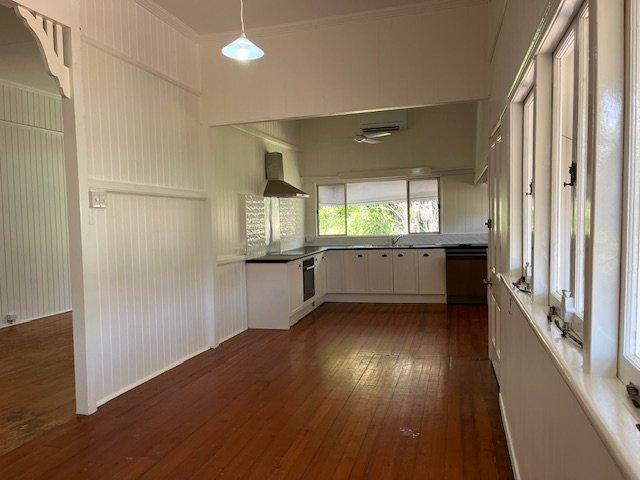 Photo - 16 Richmond Street, Maryborough QLD 4650 - Image 4