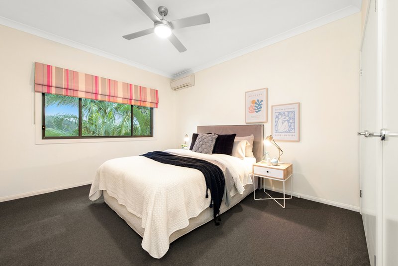 Photo - 16 Ridge Place, Upper Kedron QLD 4055 - Image 13