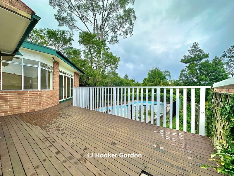 Photo - 16 Ridgeland Ave , Killara NSW 2071 - Image 2