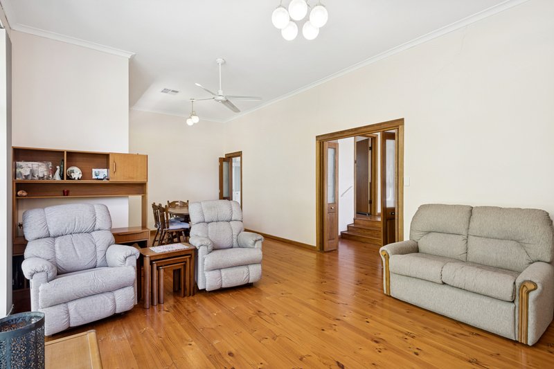 Photo - 16 Ridgway Drive, Flagstaff Hill SA 5159 - Image 3
