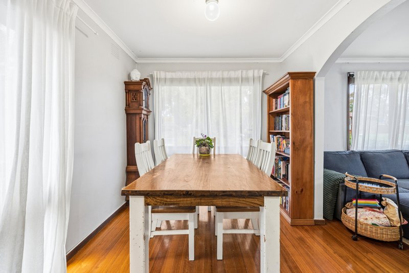 Photo - 16 Riding Way, Ferntree Gully VIC 3156 - Image 10