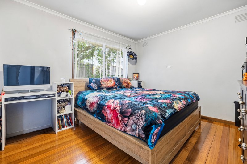 Photo - 16 Riding Way, Ferntree Gully VIC 3156 - Image 11