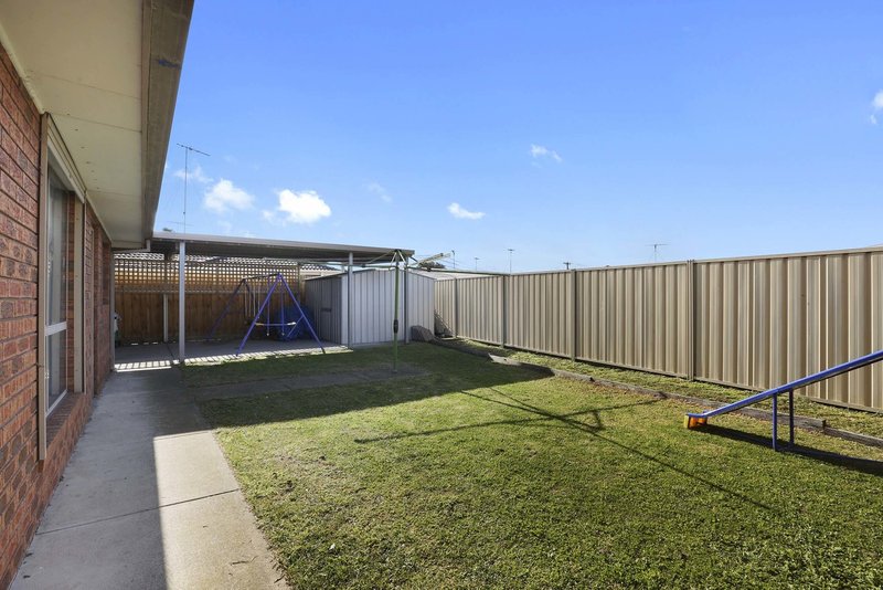 Photo - 16 Riesling Court, Corio VIC 3214 - Image 6