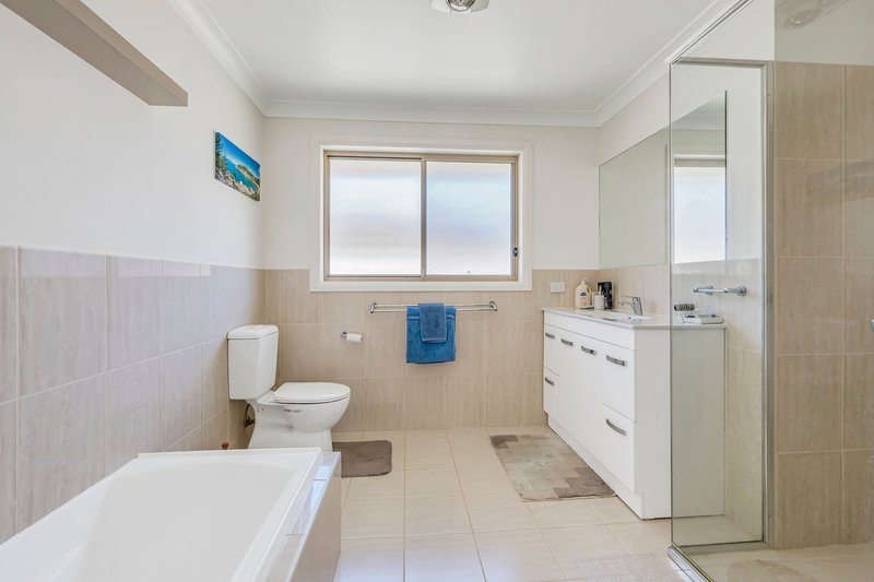 Photo - 16 Rivergum Drive, Port Macquarie NSW 2444 - Image 8