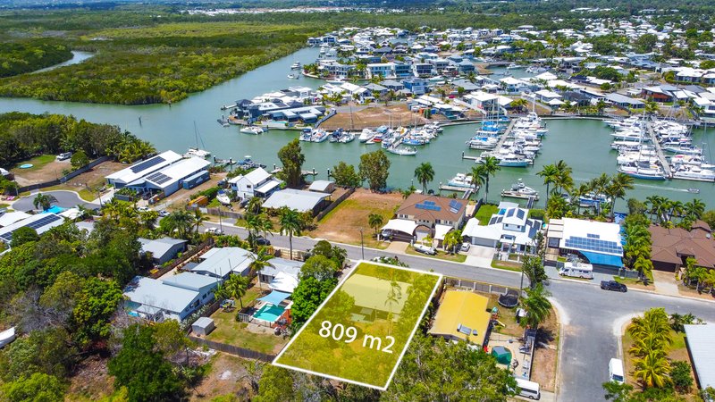 16 Riverside Parade, Trinity Park QLD 4879