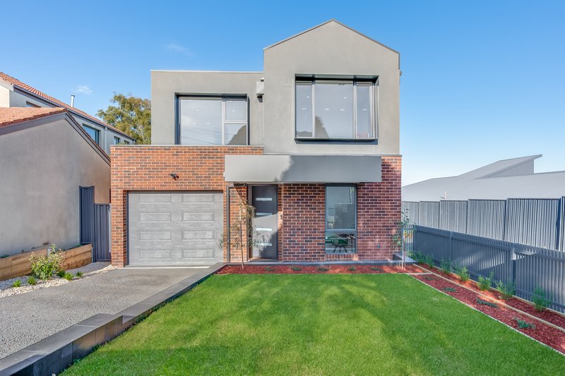 Photo - 1/6 Riverview Street, Avondale Heights VIC 3034 - Image 23