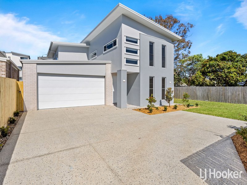 16 Robert Street, Clontarf QLD 4019